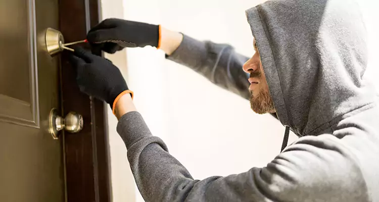 Emergency Motel Lock Repairs—Available 24/7 in Opa-locka, FL